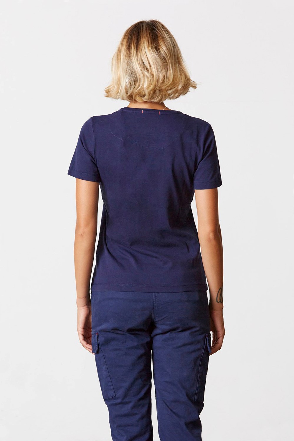 detail Tričko t-shirt m.c. 222TS1992DJ550