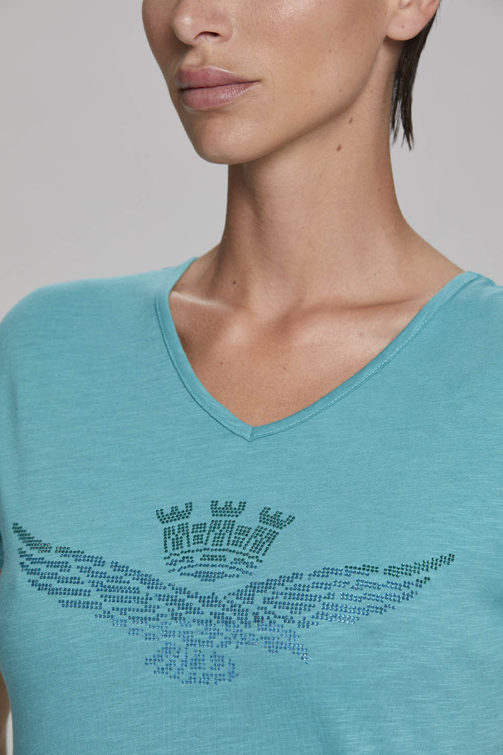 detail Tričko t-shirt scollo v 221TS1979DJ544