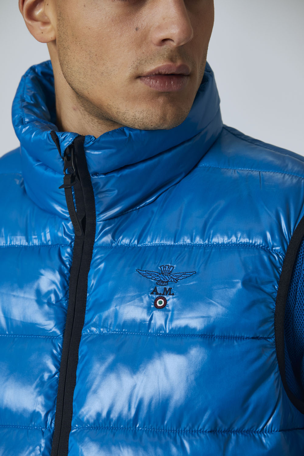 detail Vesta gilet 222AB2030CT3011