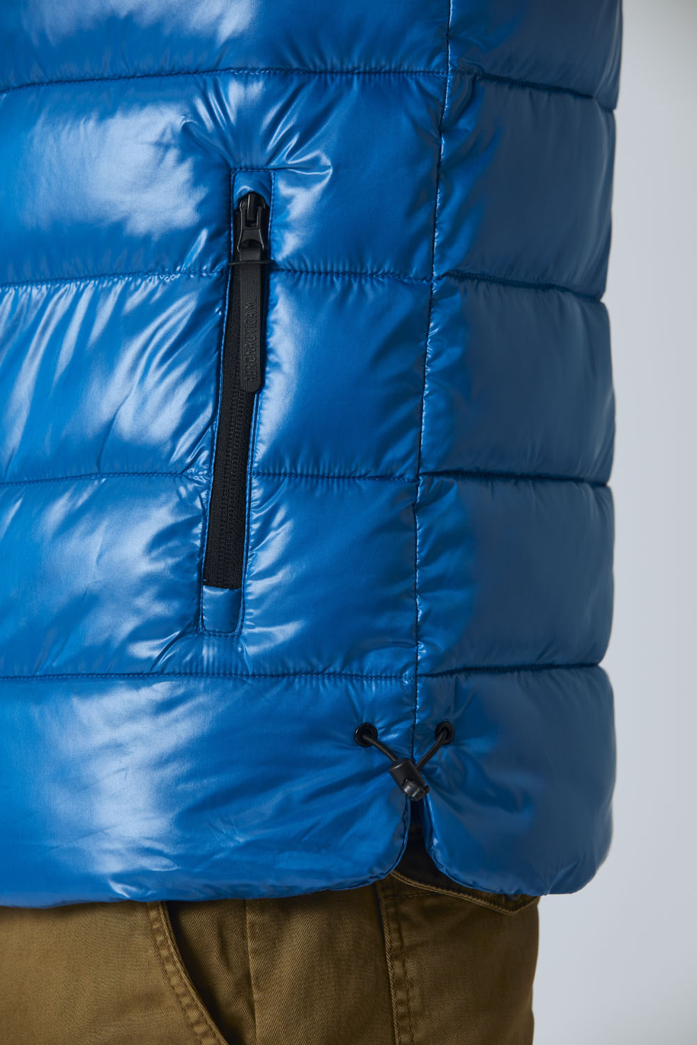 detail Vesta gilet 222AB2030CT3011