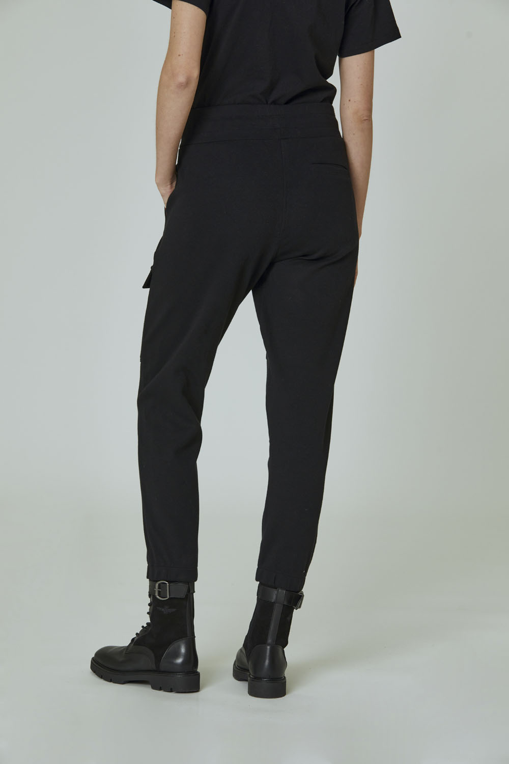 detail Kalhoty pantalone interlock 222PF866DF485