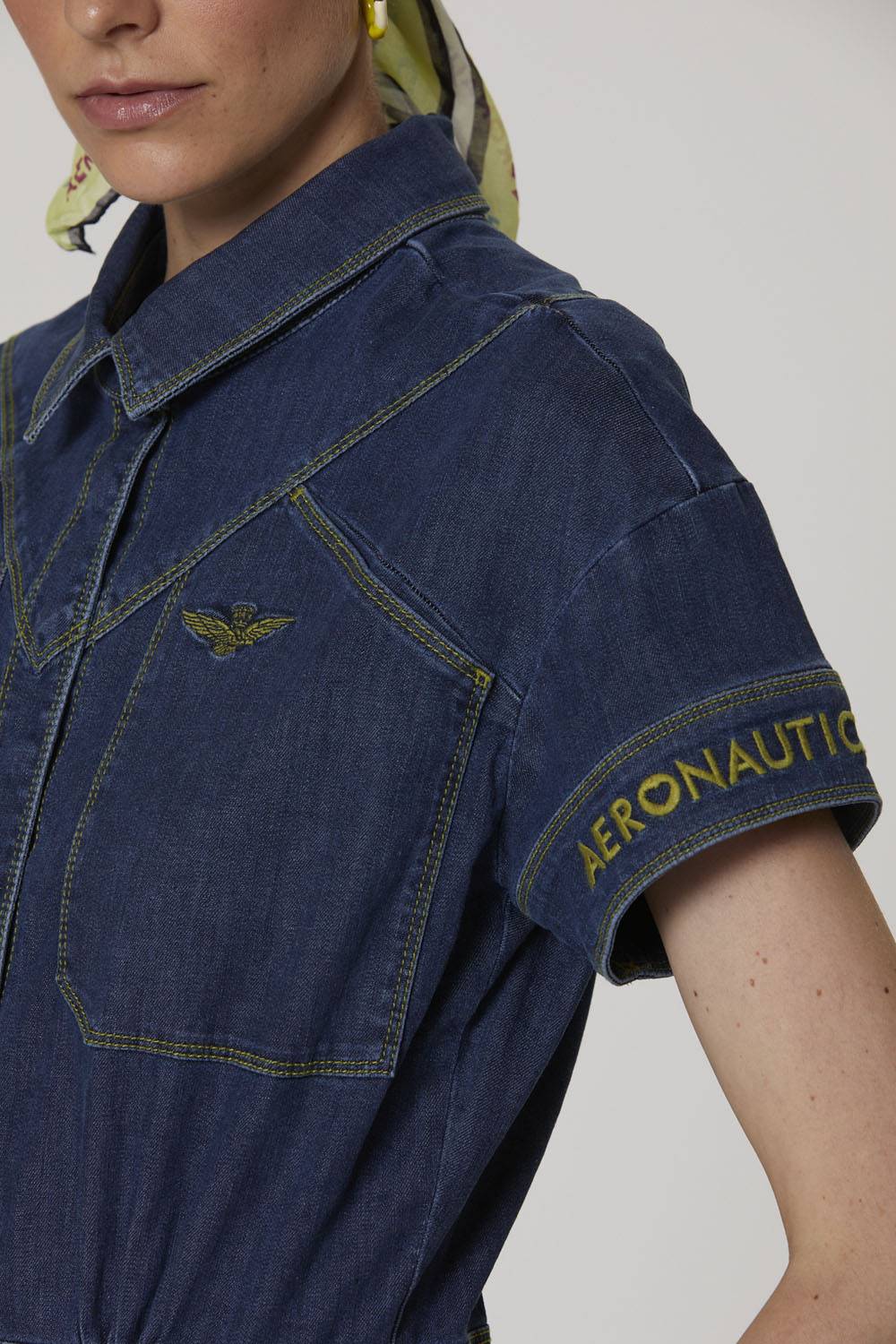 detail Šaty vestito 231VE078DCT3085