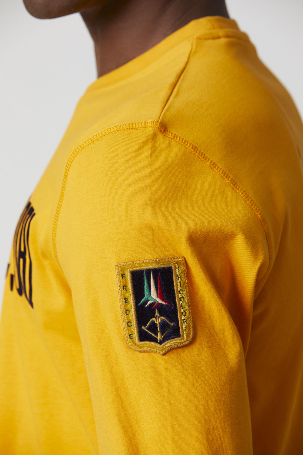 detail Tričko t-shirt m.l. 232TS2153J597