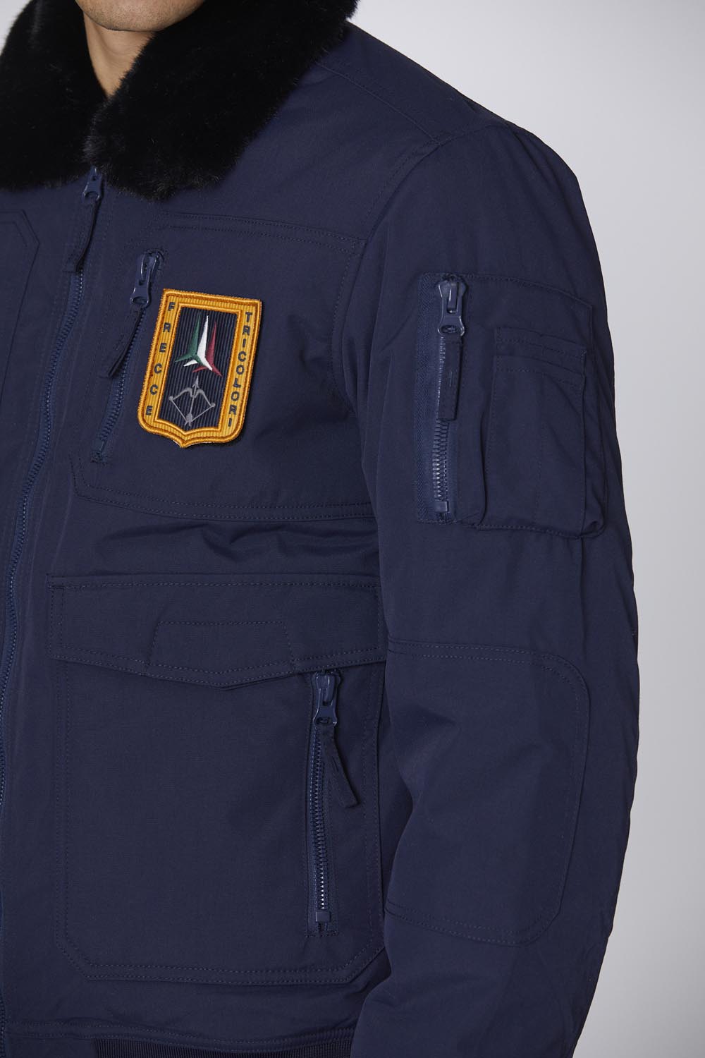 detail Bunda pilot 242AB2106CT3151