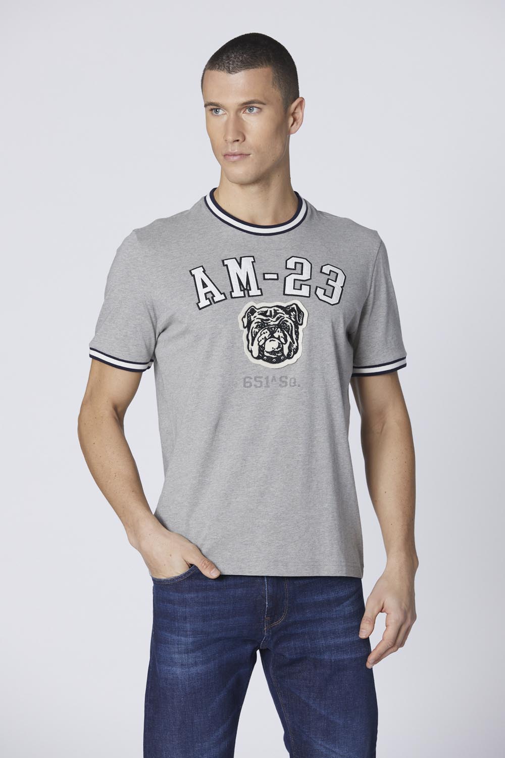 detail Tričko t-shirt m.c. 242TS2310J564