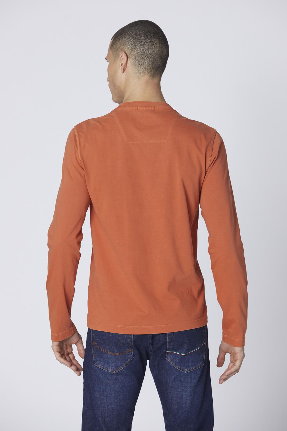 detail Tričko t-shirt m.l. 242TS2313J633