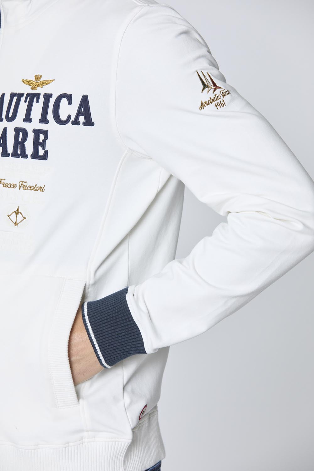 detail Mikina felpa 251FE1999F459