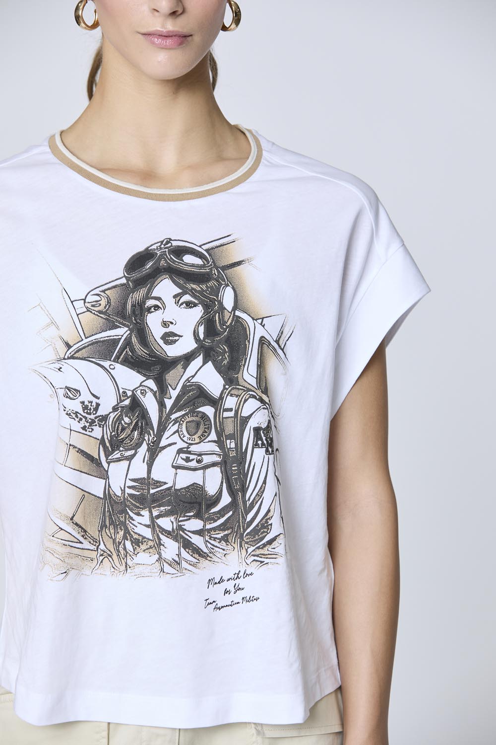 detail Tričko t-shirt m.c. 251TS2398DJ510