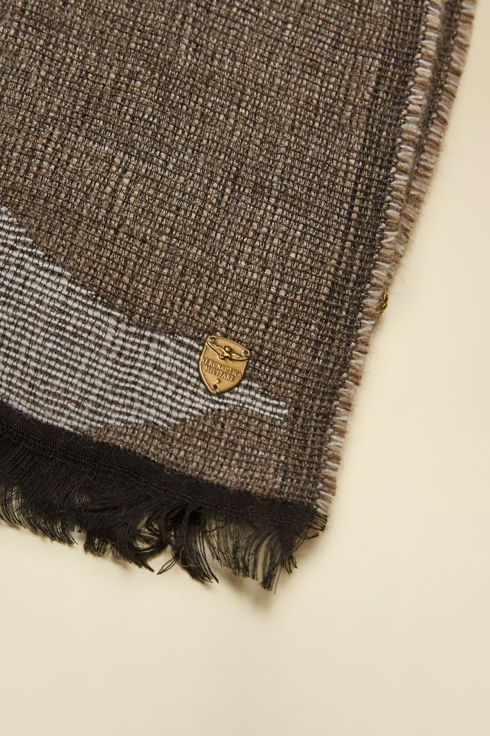 detail Šála sciarpa 252SH1166DL00920