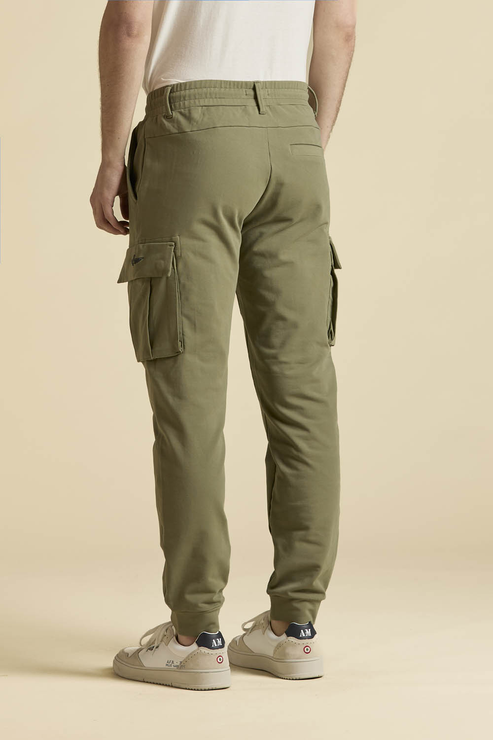 detail Kalhoty pantaloni 261PF1020UF00674