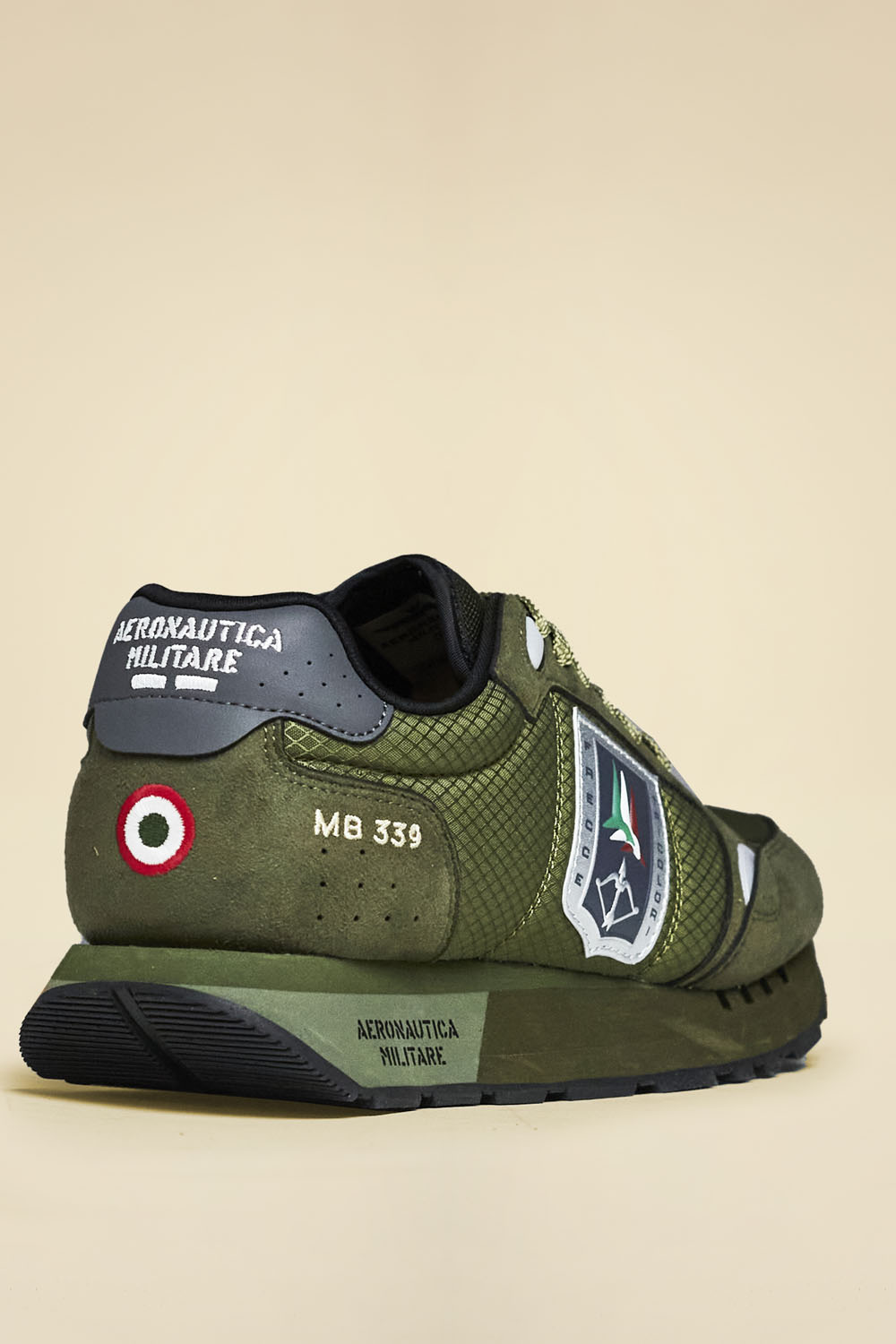 detail Boty sneakers 262SC0292UCT04393