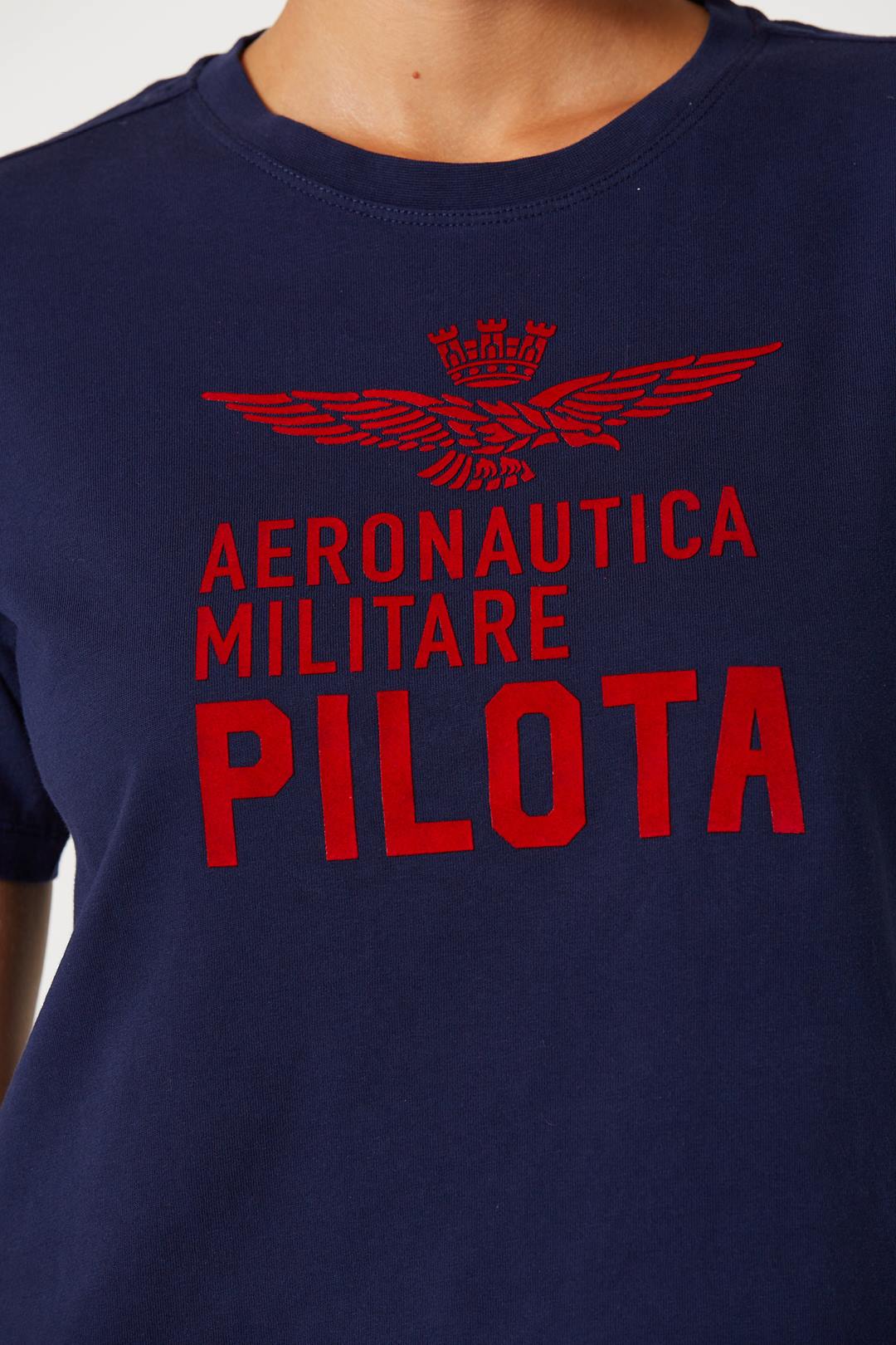 detail Tričko t-shirt m.c. 222TS1990DJ550