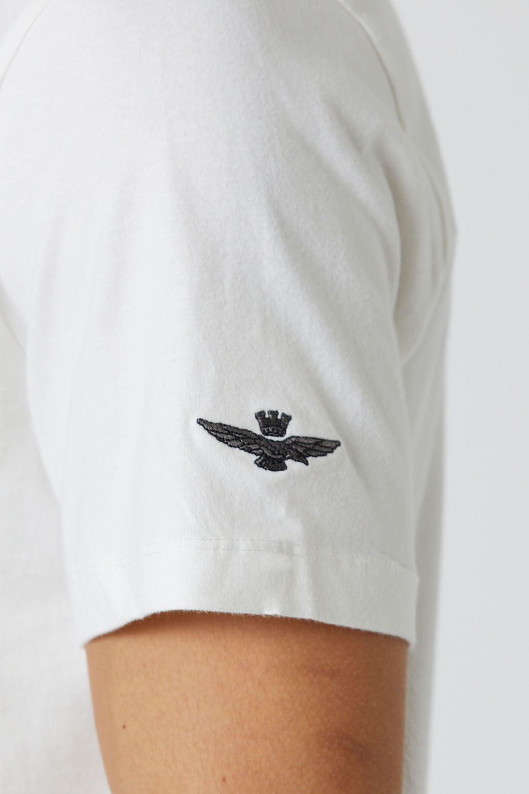 detail Tričko t-shirt m.c. 231TS2074J558