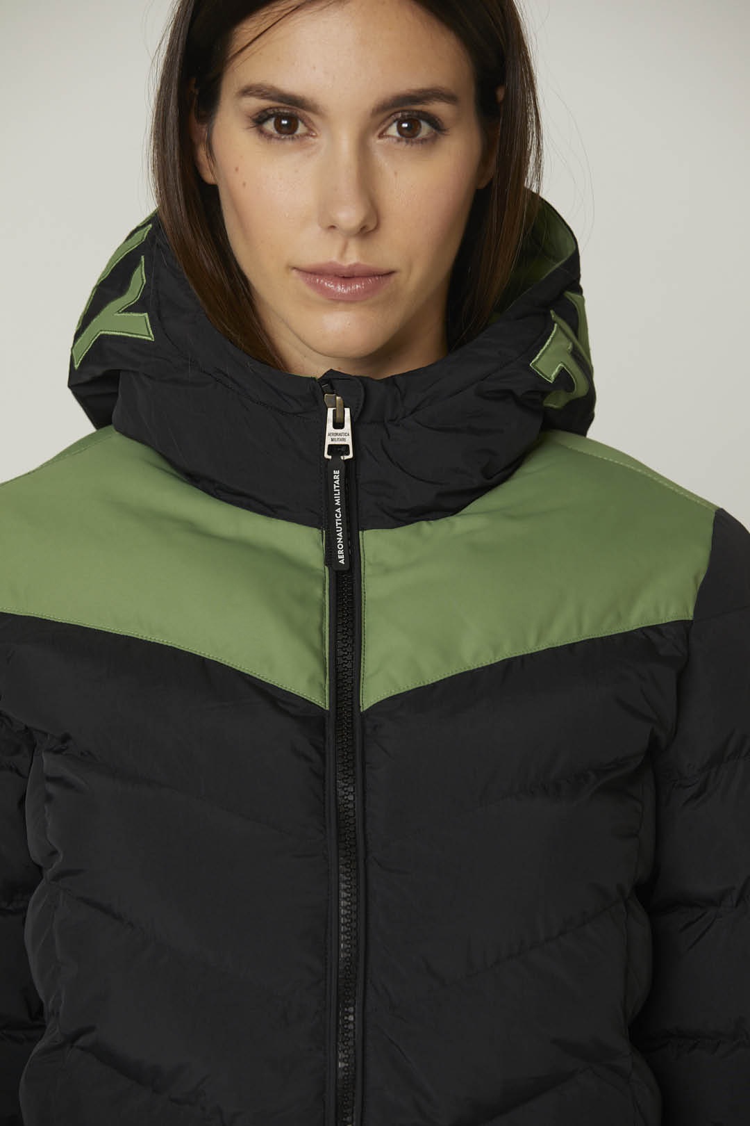 detail Bunda giubbotto c cappuccio 232AB2125DCT3141