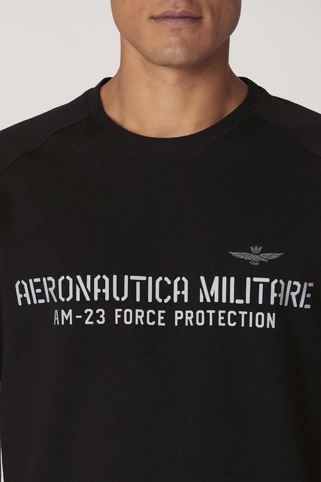 detail Tričko t-shirt m.c. 232TS2149J612