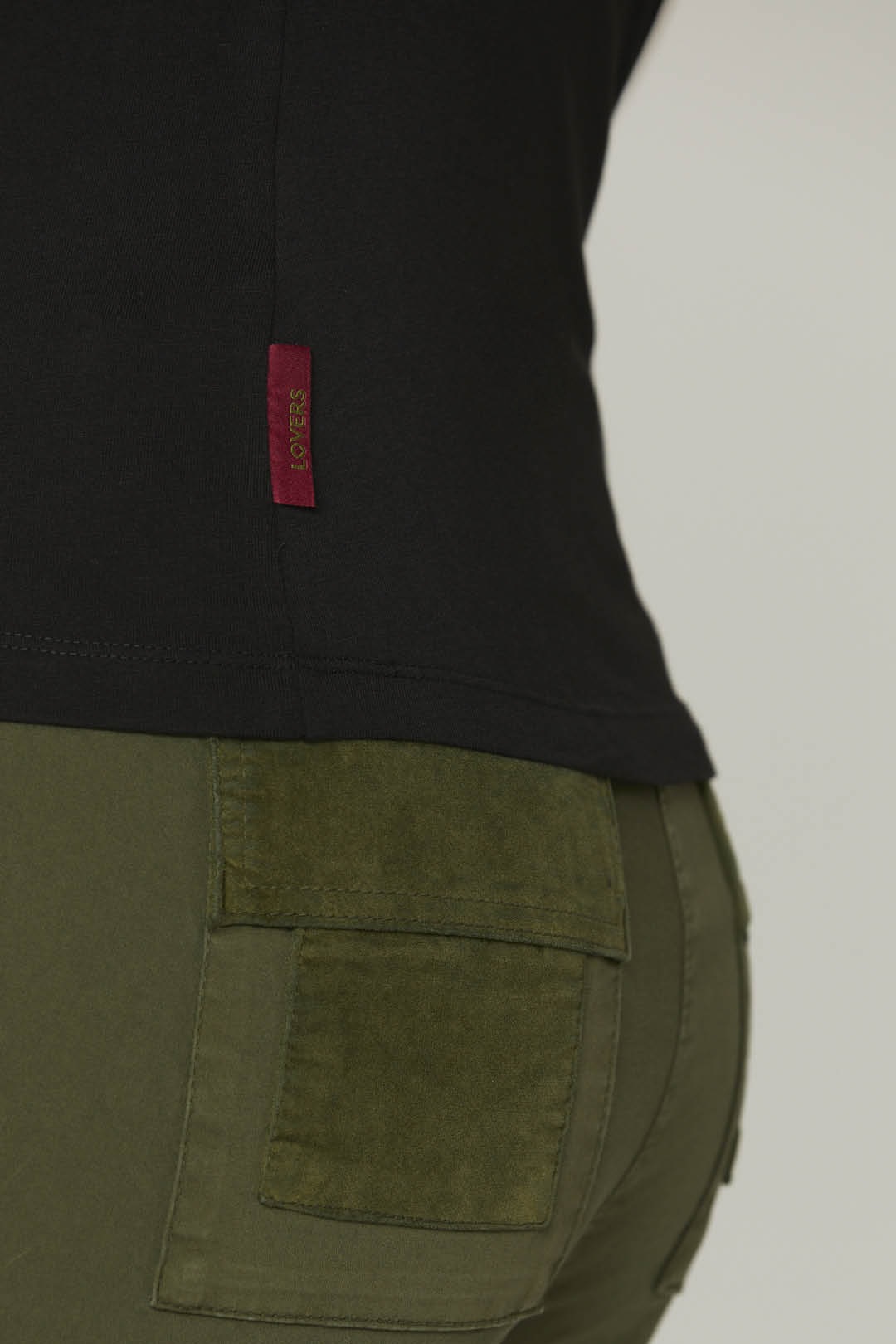 detail Tričko t-shirt m.c. 232TS2165DJ496