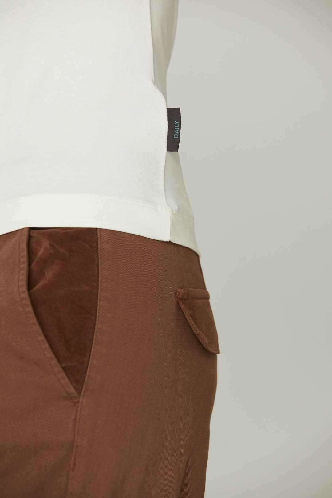detail Tričko t-shirt m.l. 232TS2176DJ570
