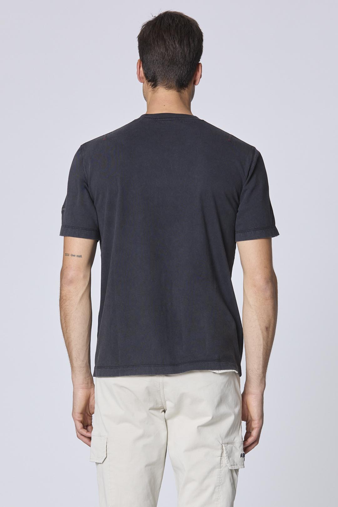 detail Tričko t-shirt m.c. 242TS2210J615