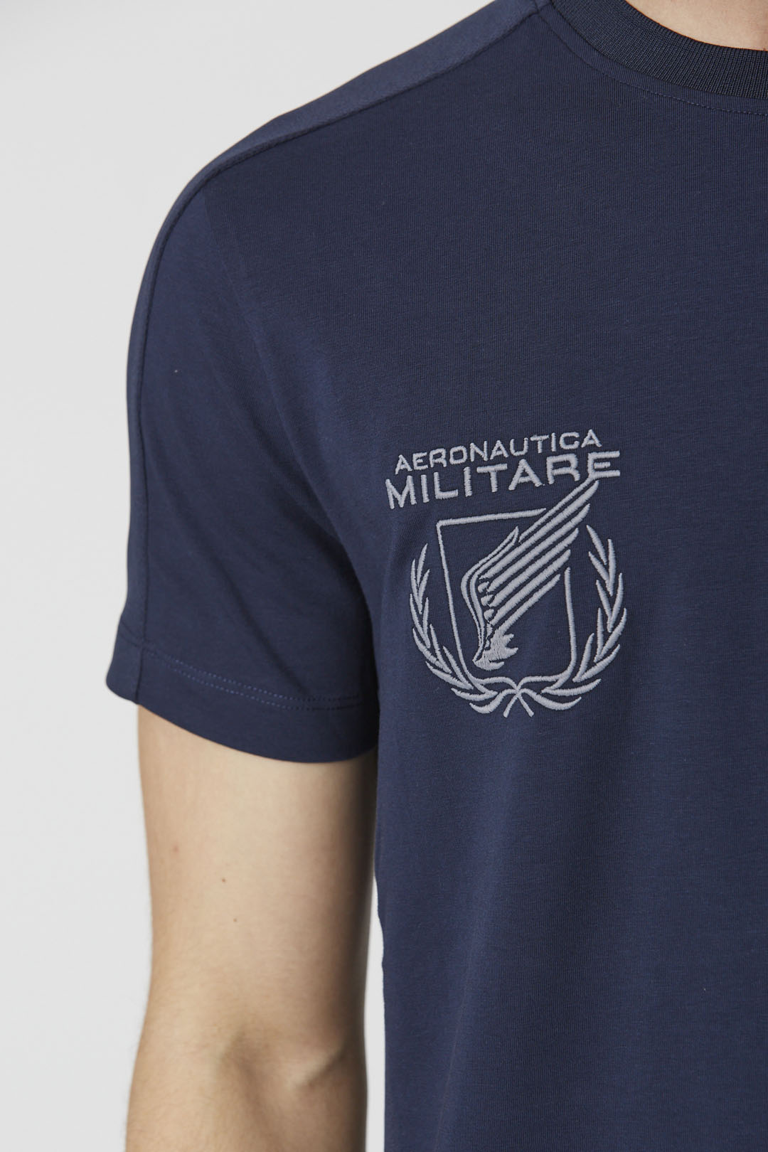 detail Tričko t-shirt m.c. 251TS2380J674