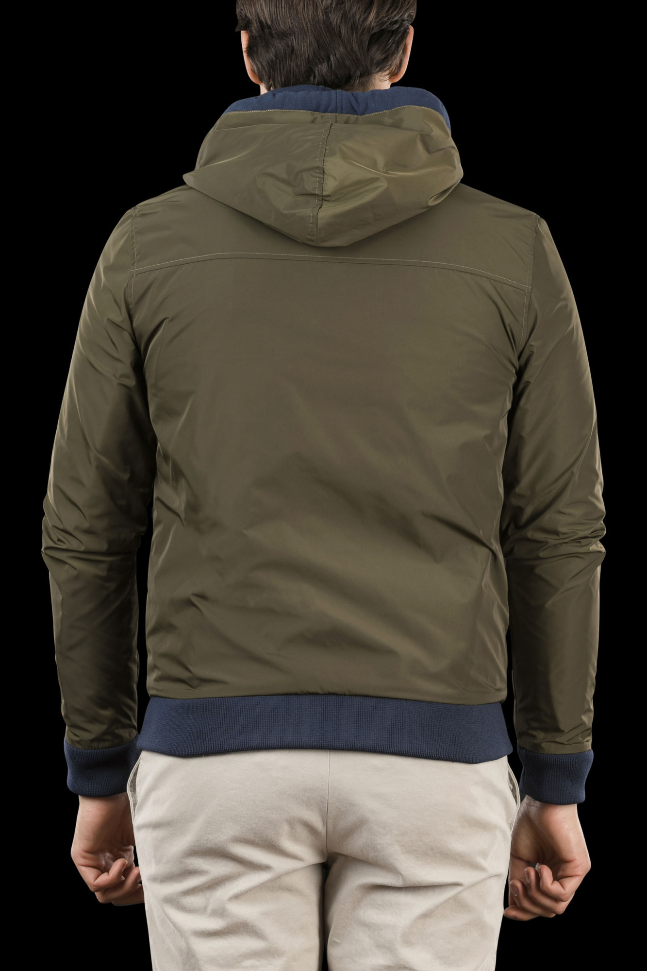 detail Mikina felpa nylon reversibile 172AF171CT2134